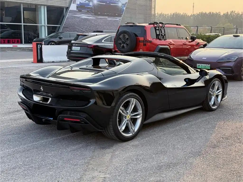 Ferrari 296 — миниатюра 12