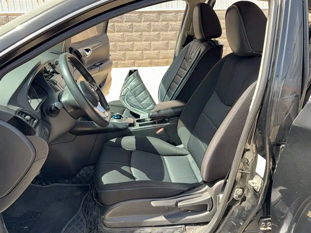 Nissan Sylphy EV — миниатюра 8