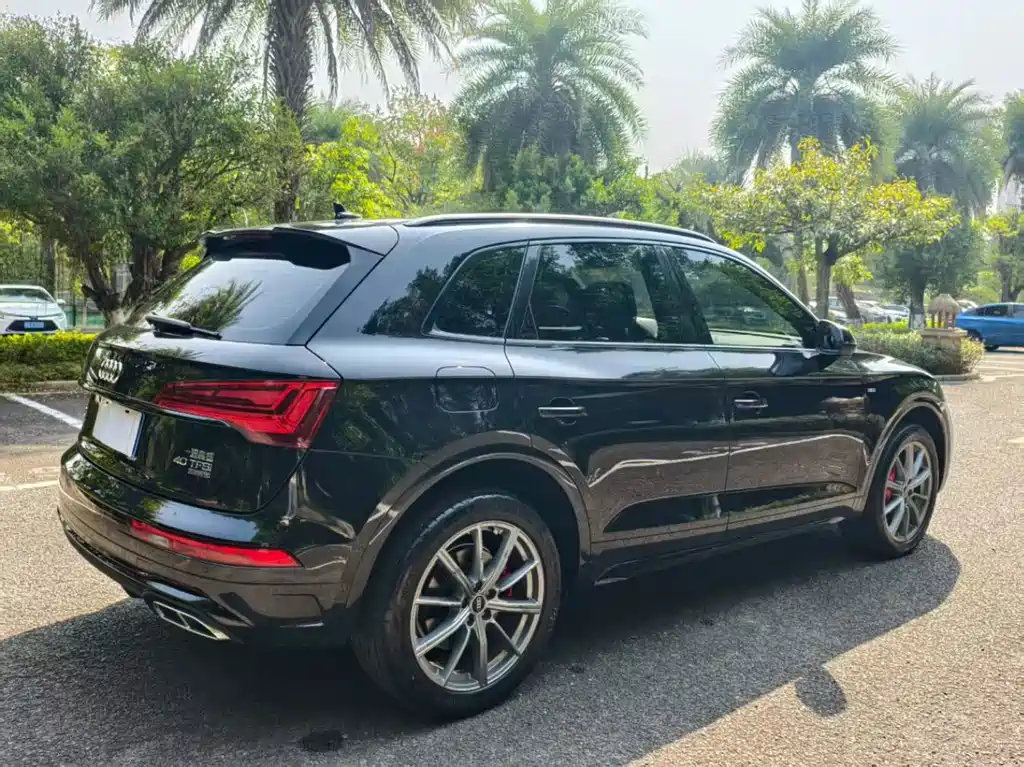 Audi Q5L — миниатюра 8