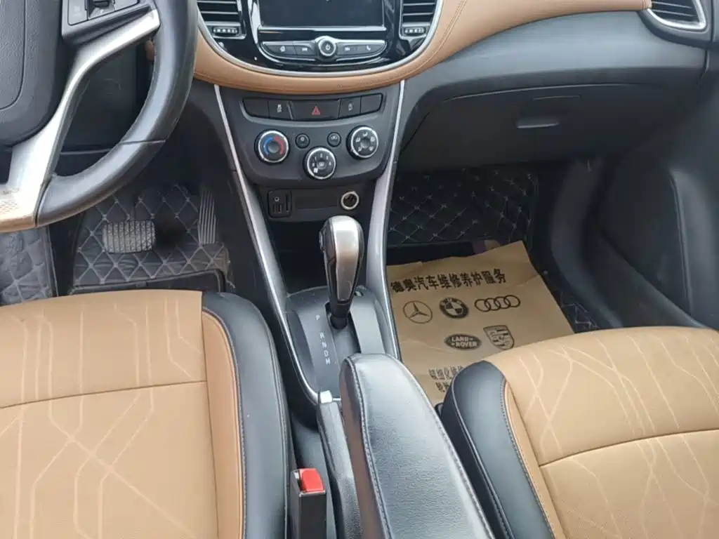 Chevrolet Trax — миниатюра 14
