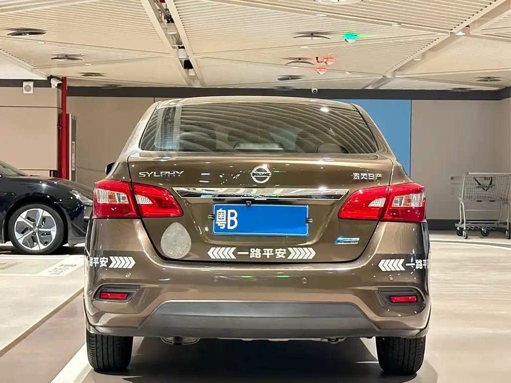 Nissan Sylphy — миниатюра 5