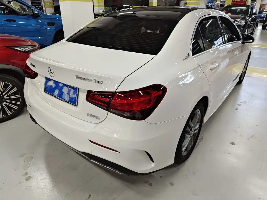 Mercedes-Benz A-Class — миниатюра 4