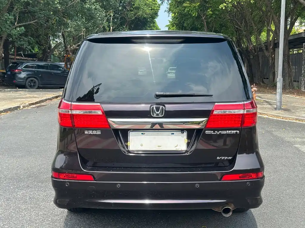 Honda Elysion — миниатюра 5