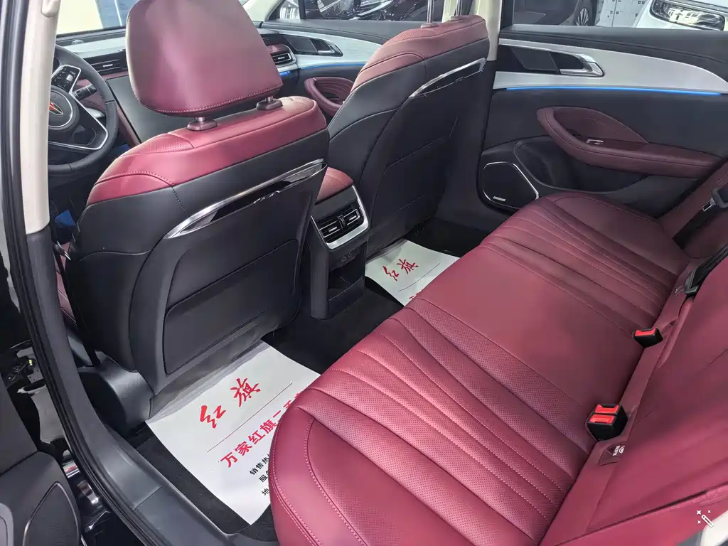 Hongqi Hongqi H5 — миниатюра 8