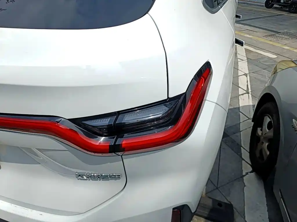 NIO EC6 — миниатюра 8