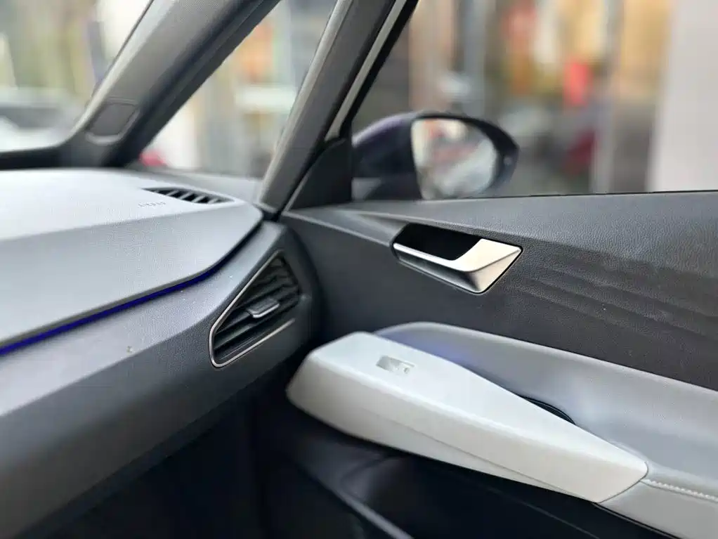 Volkswagen ID.3 — миниатюра 13