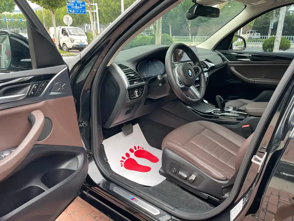 BMW X3 — миниатюра 7
