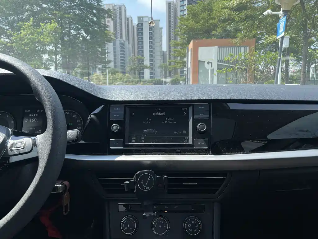 Volkswagen Lavida — миниатюра 12