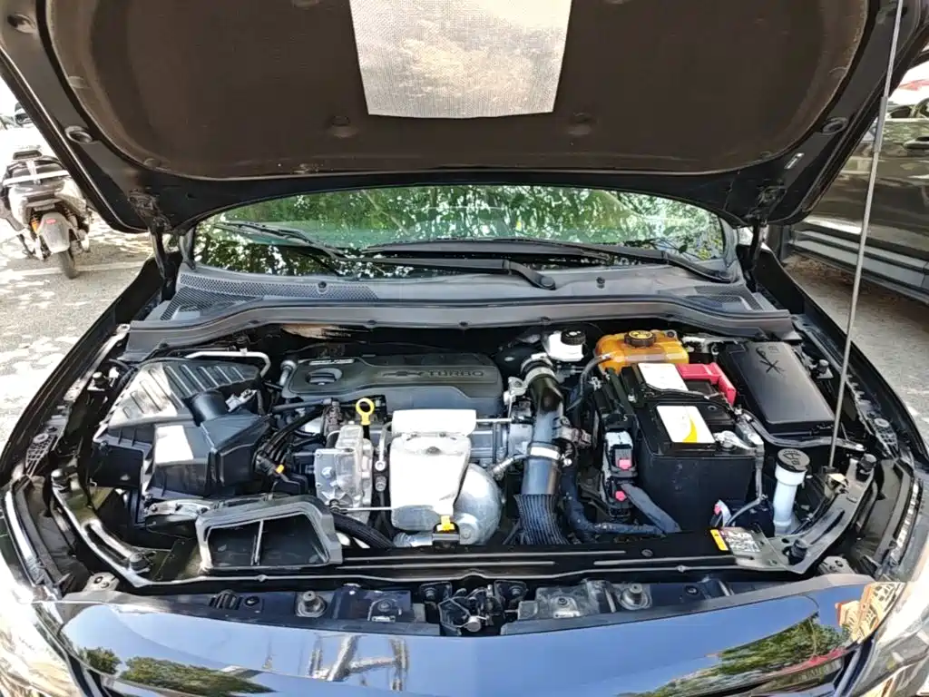 Chevrolet Monza — миниатюра 20