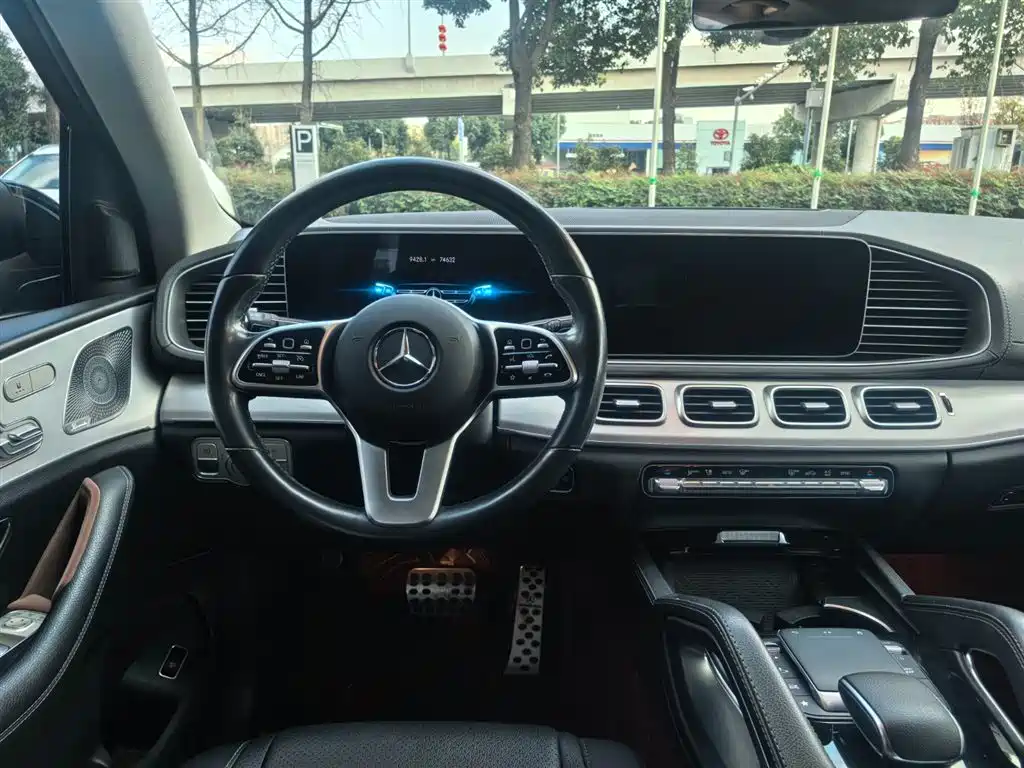 MERCEDES-BENZ GLE