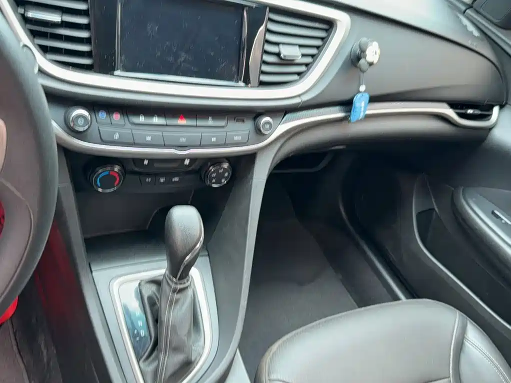Buick Excelle — миниатюра 6