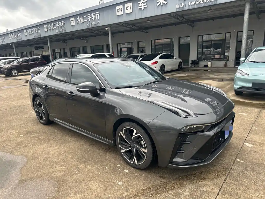 Lynk & Co 03 — миниатюра 3