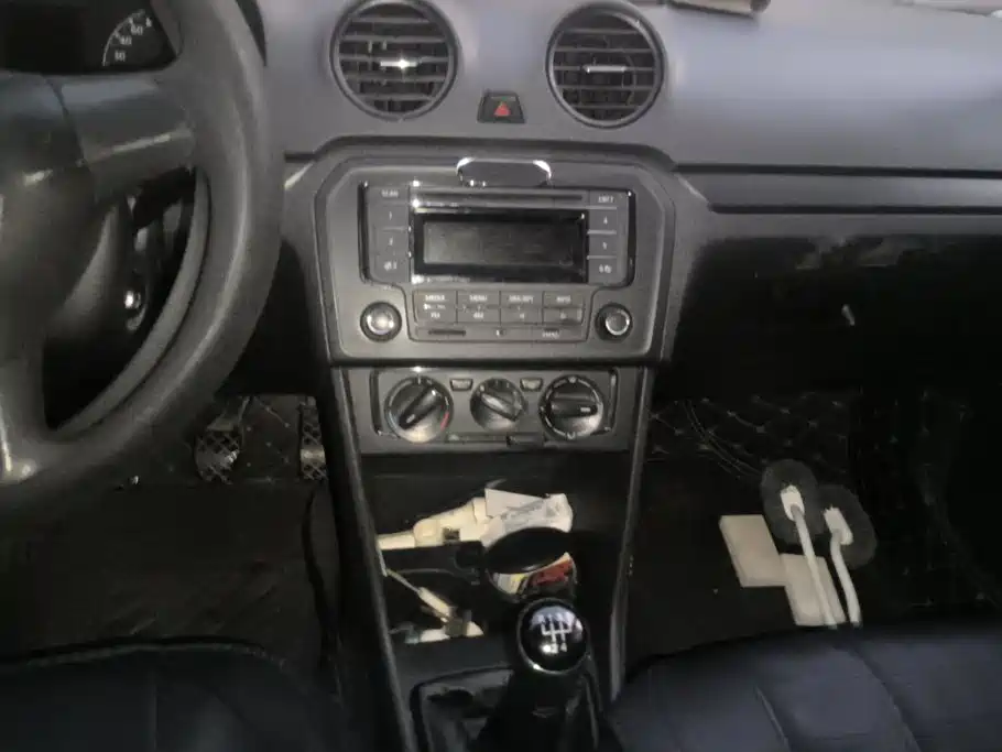 Volkswagen Jetta — миниатюра 13