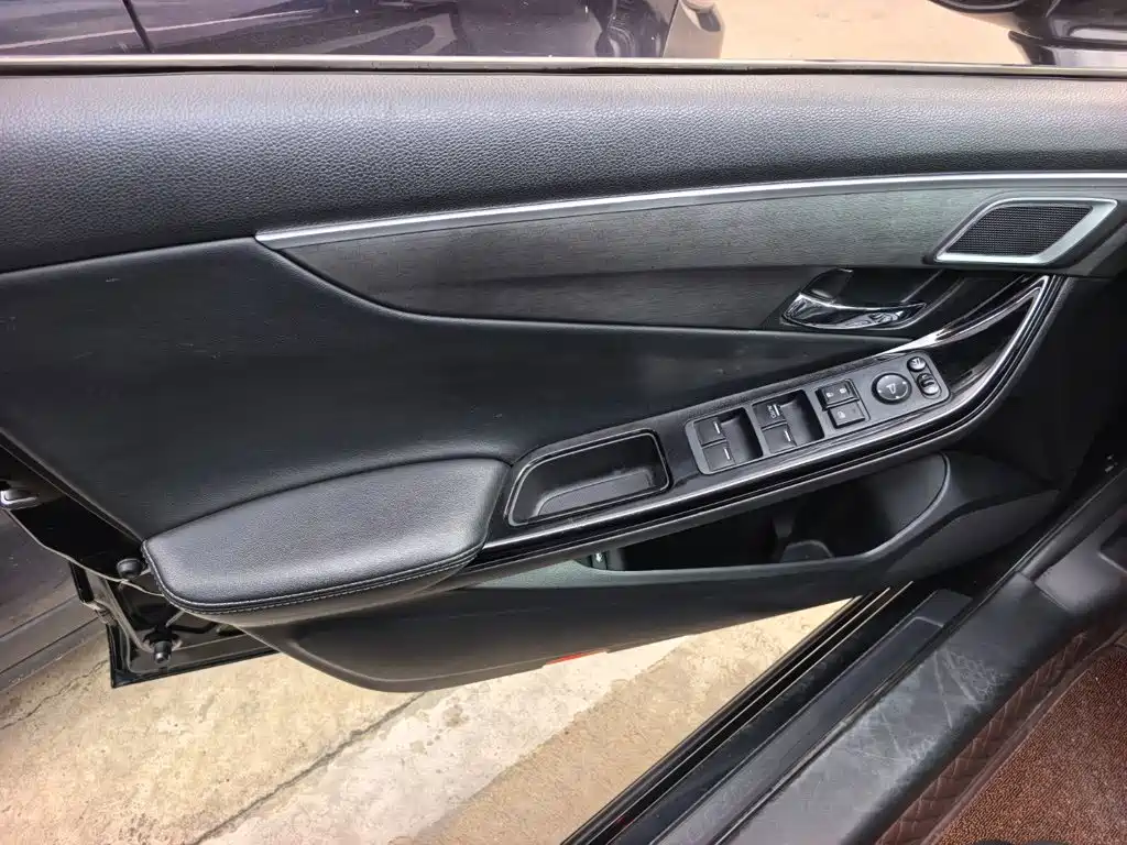 Honda Spirior — миниатюра 7