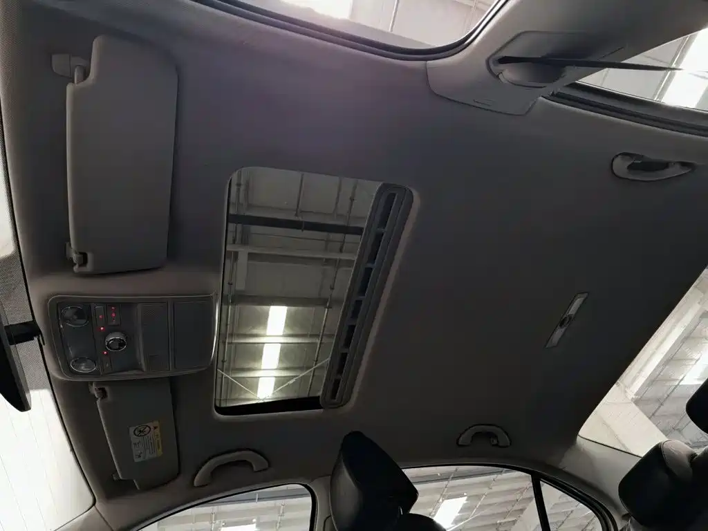 Volkswagen Sagitar — миниатюра 14