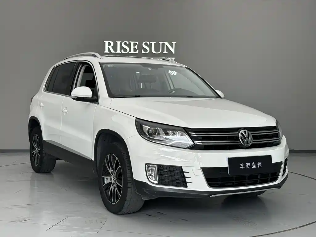 Volkswagen Tiguan 2015 1.8TSI AT Luxury