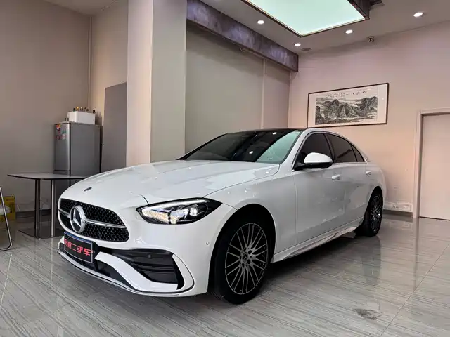 MERCEDES BENZ C CLASS