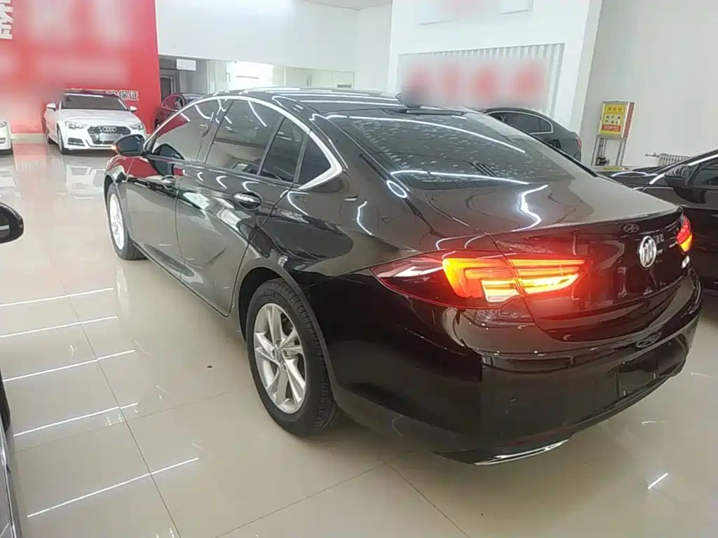 Buick Regal — миниатюра 5