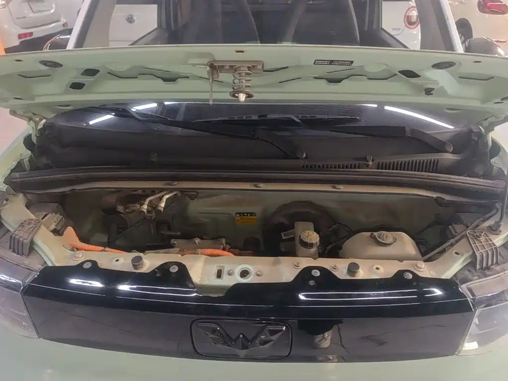 Wuling MINIEV — миниатюра 20