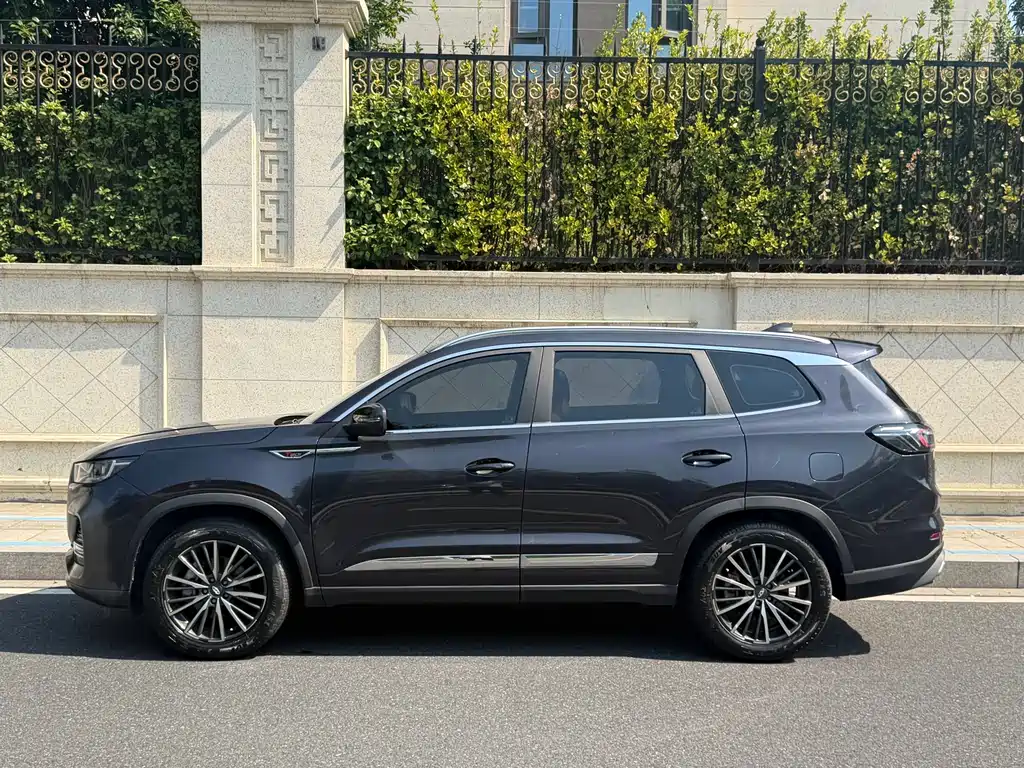 Chery Tiggo 8 PLUS — миниатюра 3