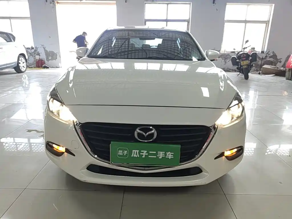 Mazda 3 Axela — миниатюра 3