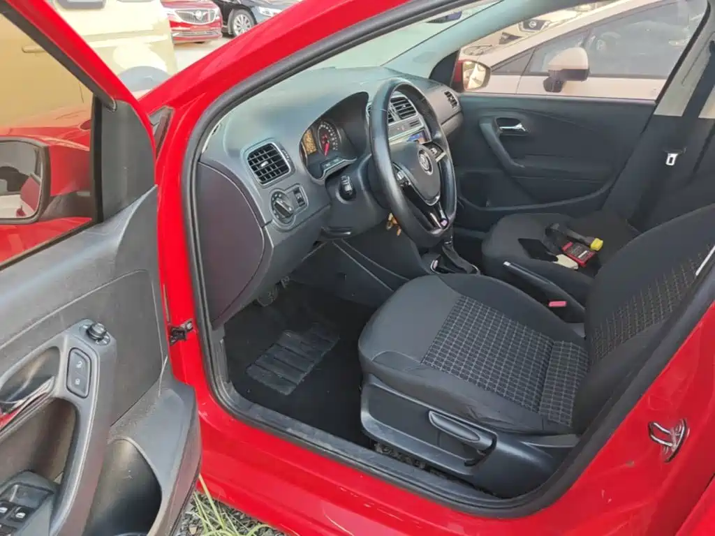 Volkswagen Polo — миниатюра 16