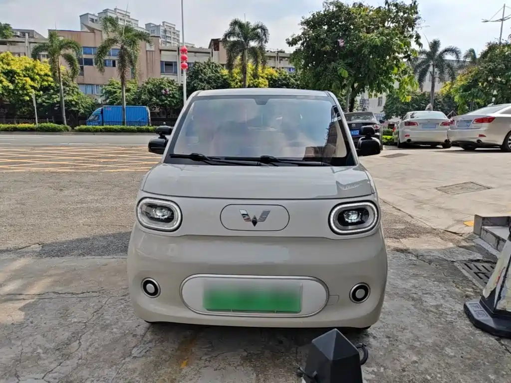 Wuling MINIEV — миниатюра 3