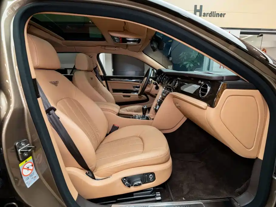 Bentley Mulsanne — миниатюра 8