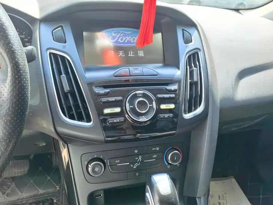 Ford Focus — миниатюра 13