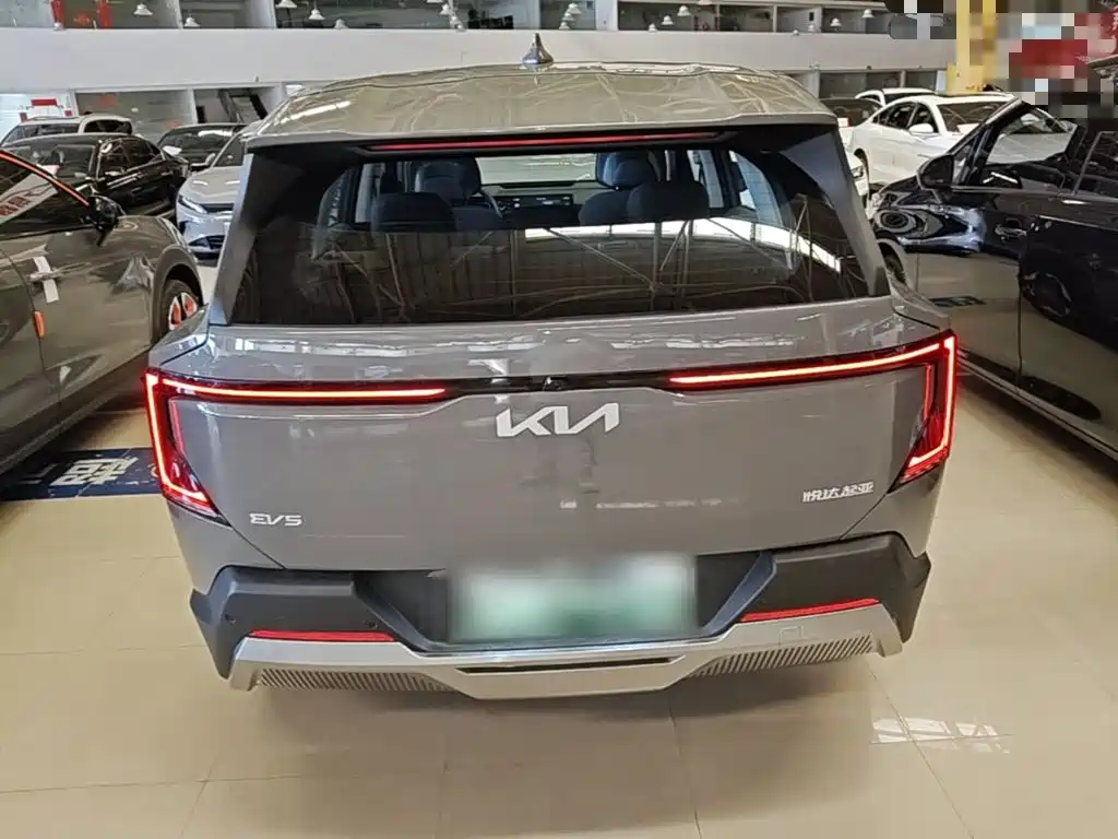 Kia EV5 — миниатюра 6