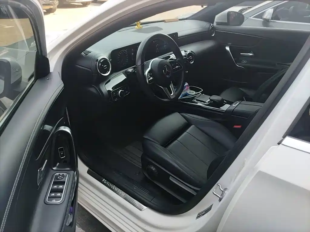 Mercedes-Benz A-Class — миниатюра 16