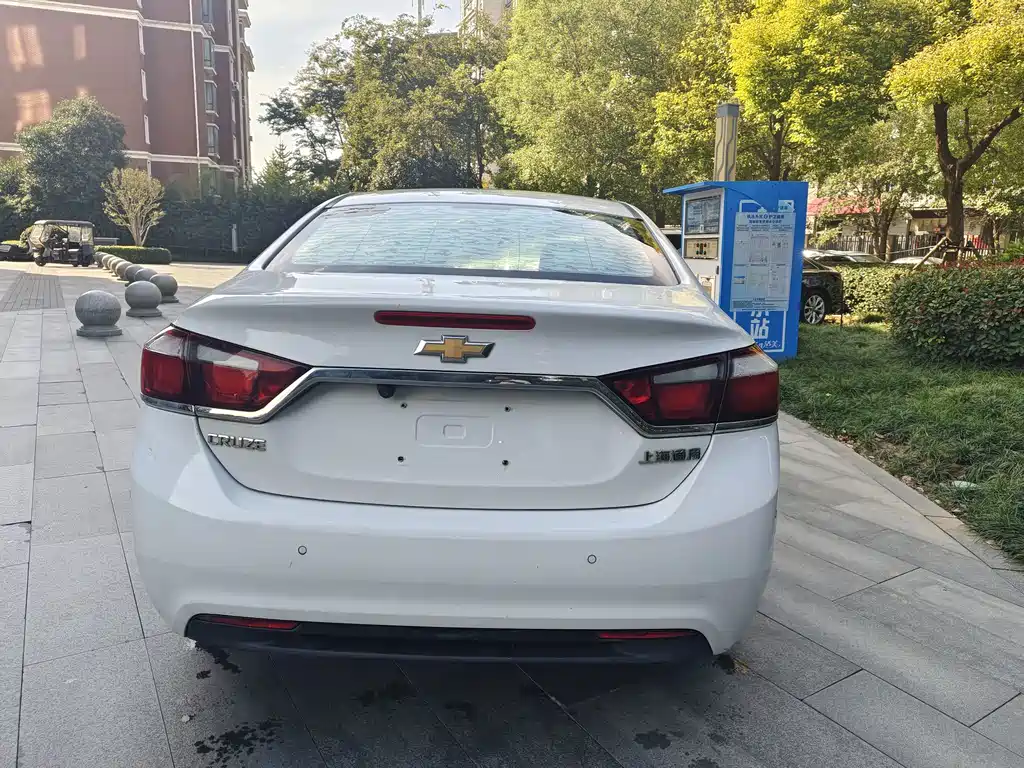 Chevrolet Cruze — миниатюра 7