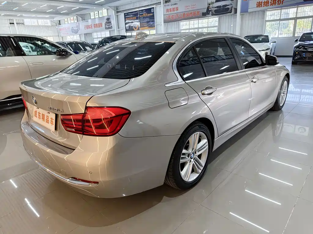 BMW 3 Series — миниатюра 6