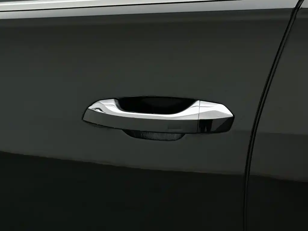 Audi A6L — миниатюра 18