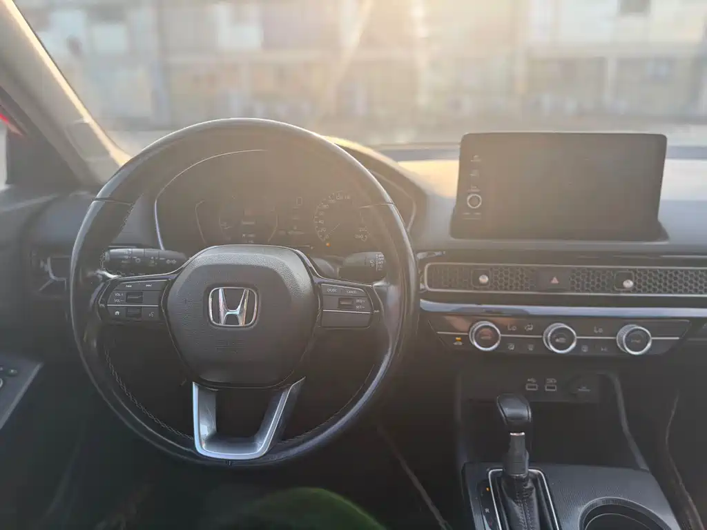 Honda Civic — миниатюра 10