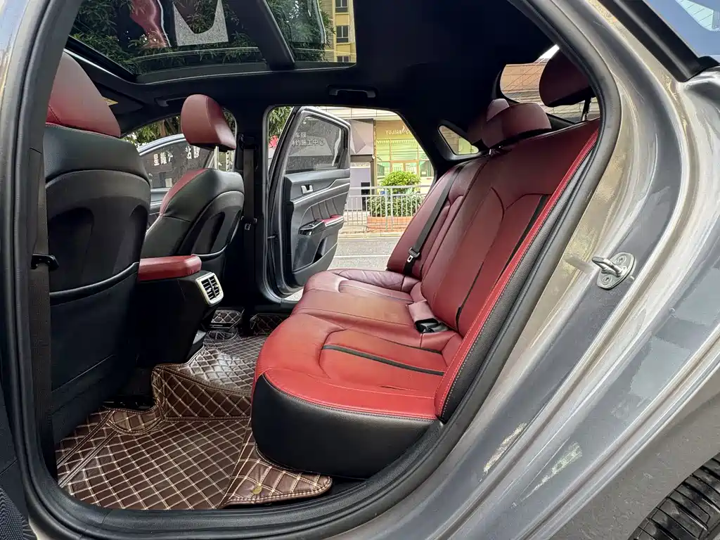 Kia K5 — миниатюра 17