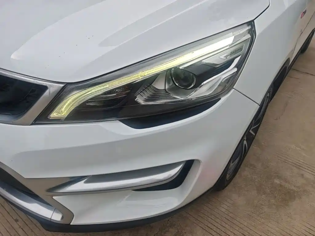 Geely Emgrand GS — миниатюра 24