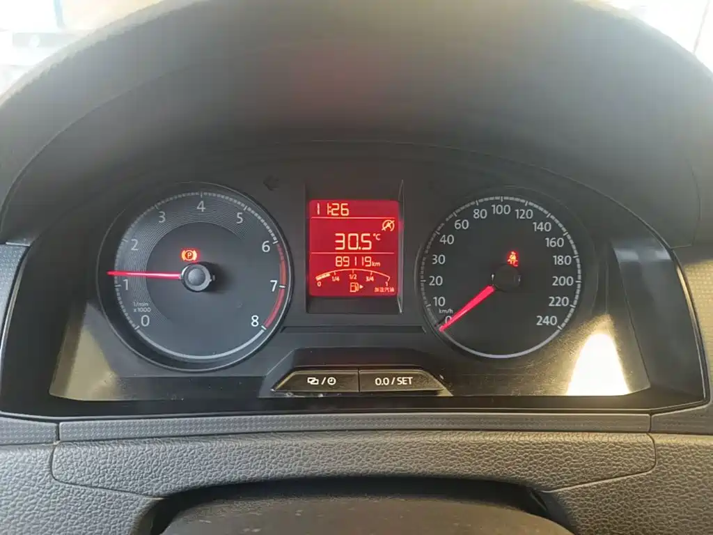 Volkswagen Santana — миниатюра 12