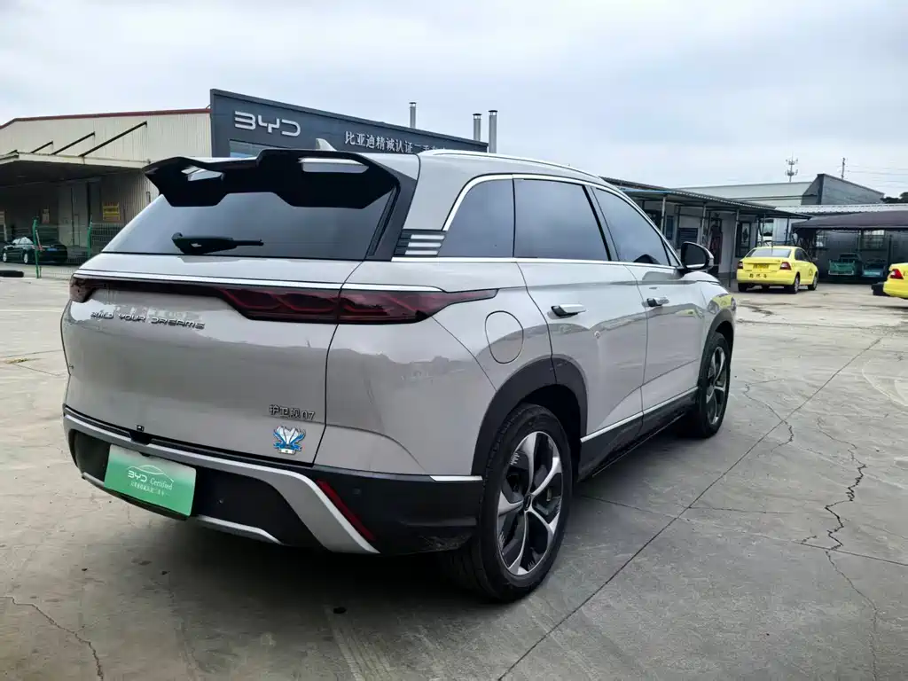 BYD Frigate 07 07 2023 DM-i 100KM Luxury