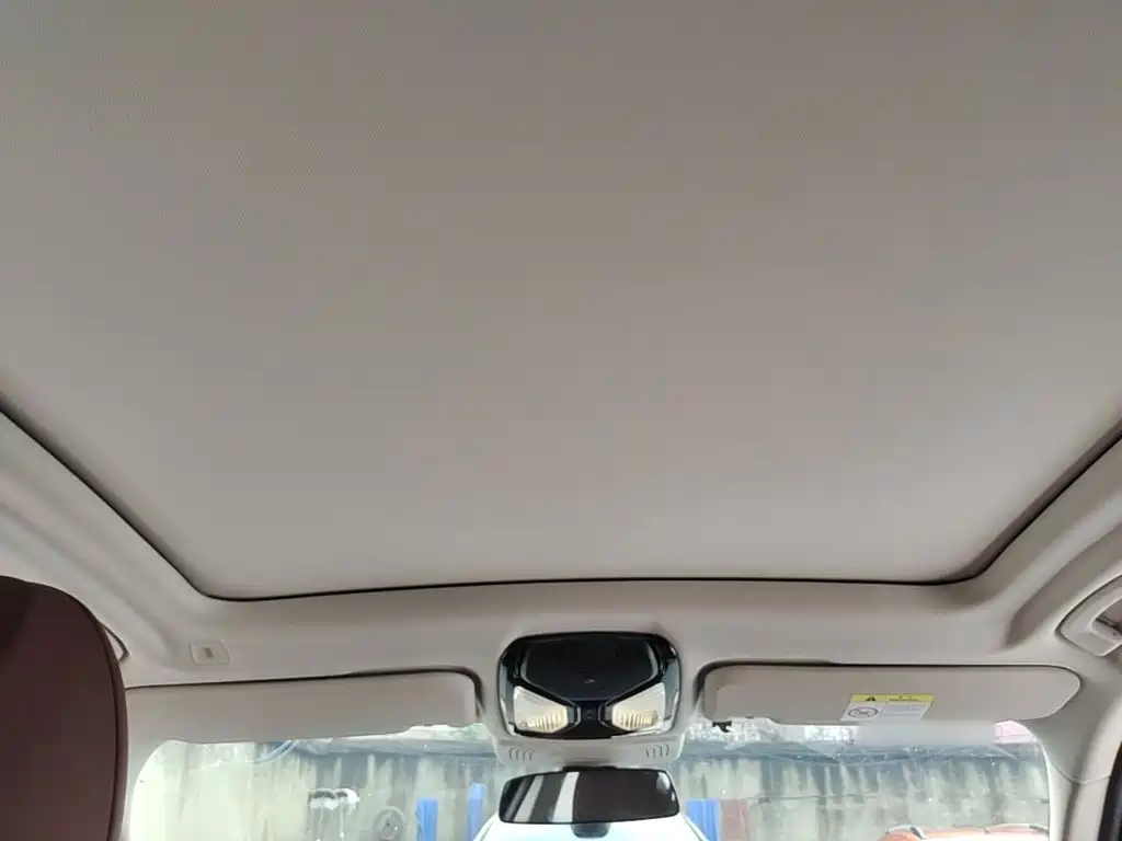 BMW iX3 — миниатюра 18