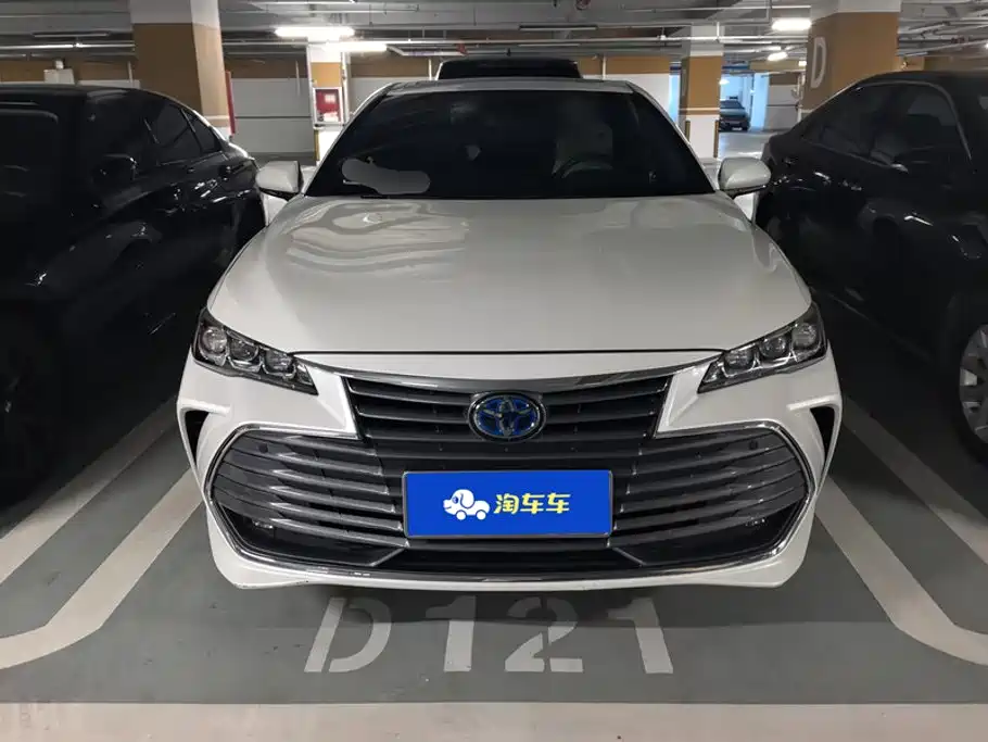 Toyota Avalon — миниатюра 2