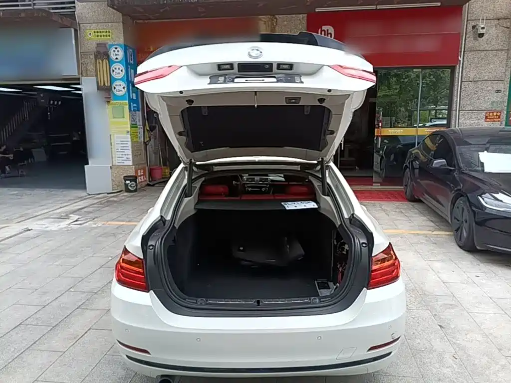 BMW 4 Series — миниатюра 19