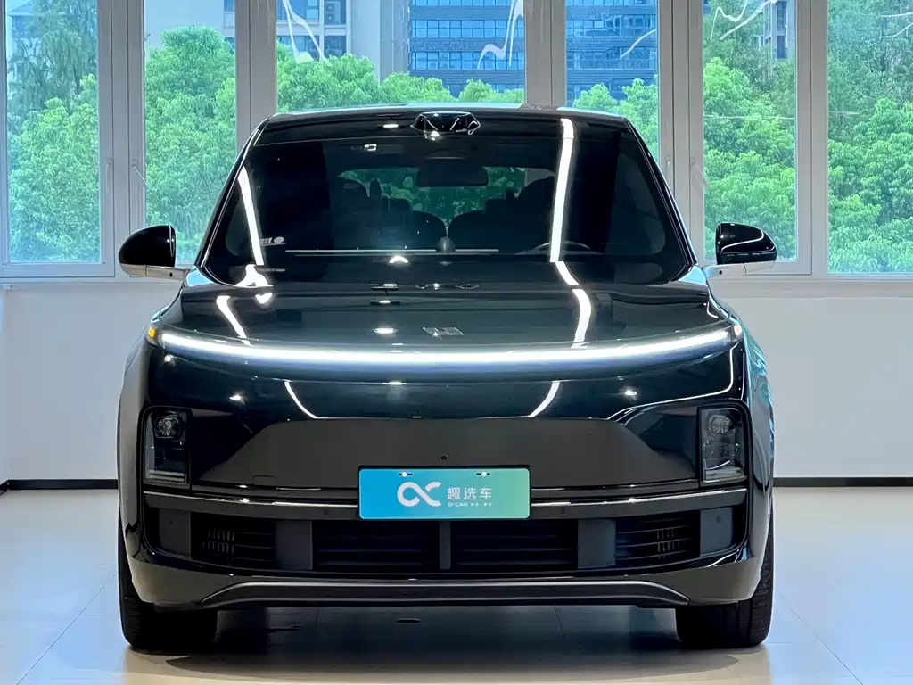 Li Auto Li L8 — миниатюра 2