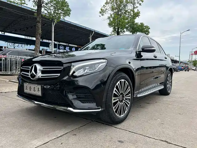 MERCEDES-BENZ  GLC 2017