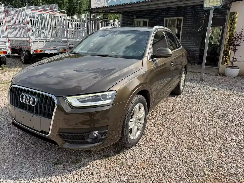 Audi Q3 2013