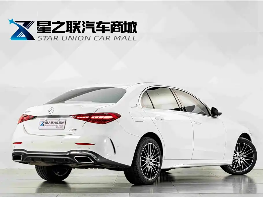 Mercedes-Benz C-Class — миниатюра 6