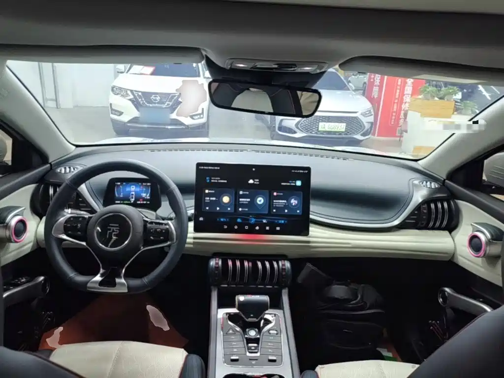 BYD Yuan Plus — миниатюра 10