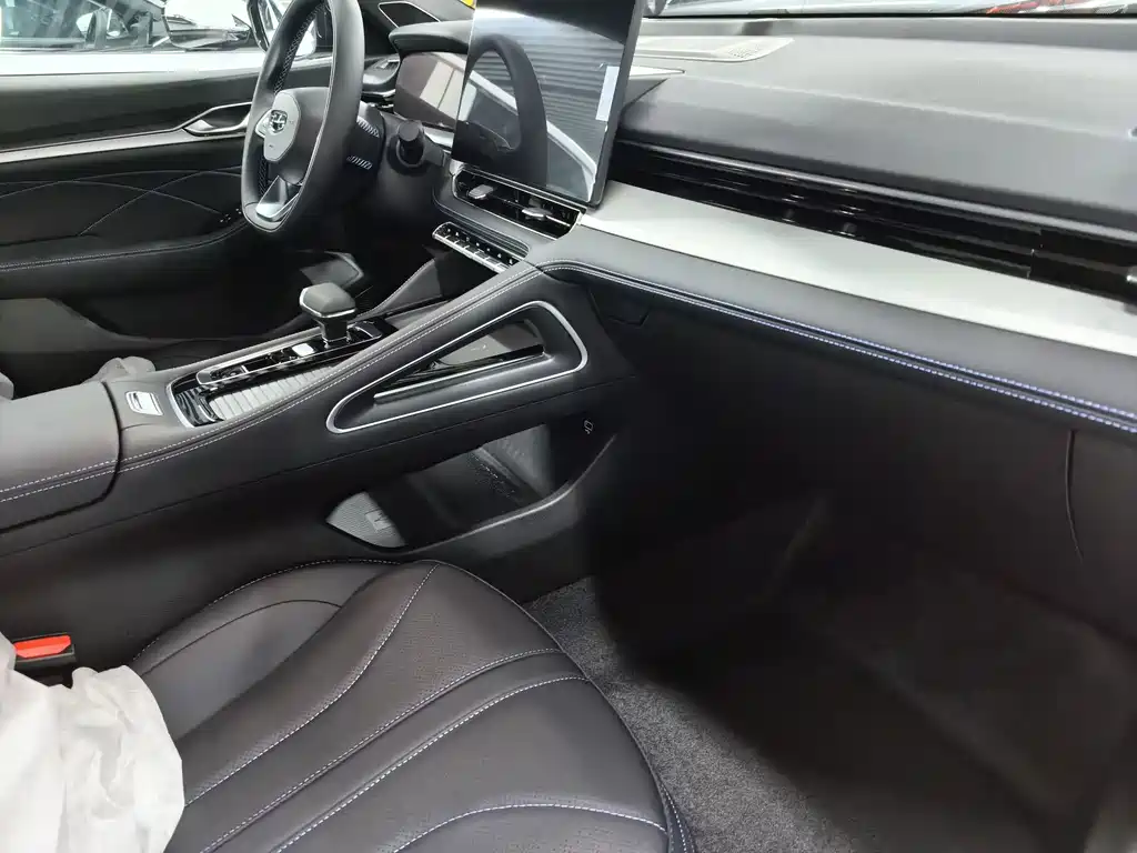 Geely Xingrui — миниатюра 9
