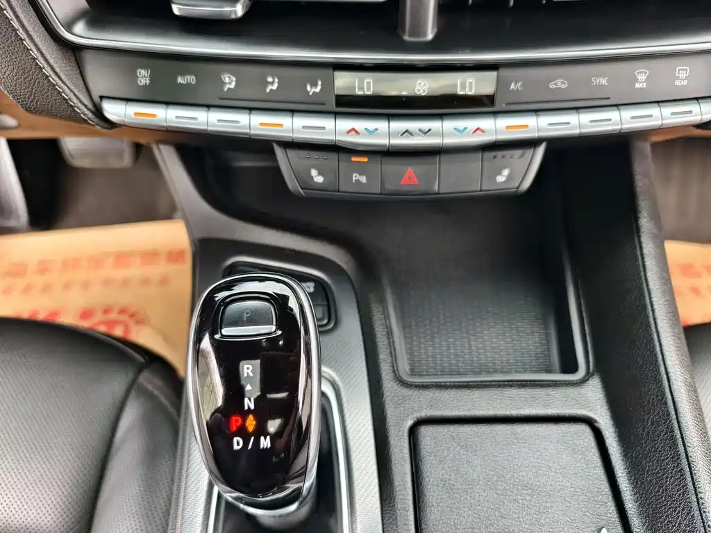 Cadillac CT5 — миниатюра 16