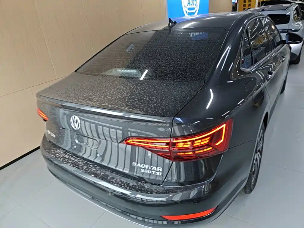 Volkswagen Sagitar — миниатюра 6